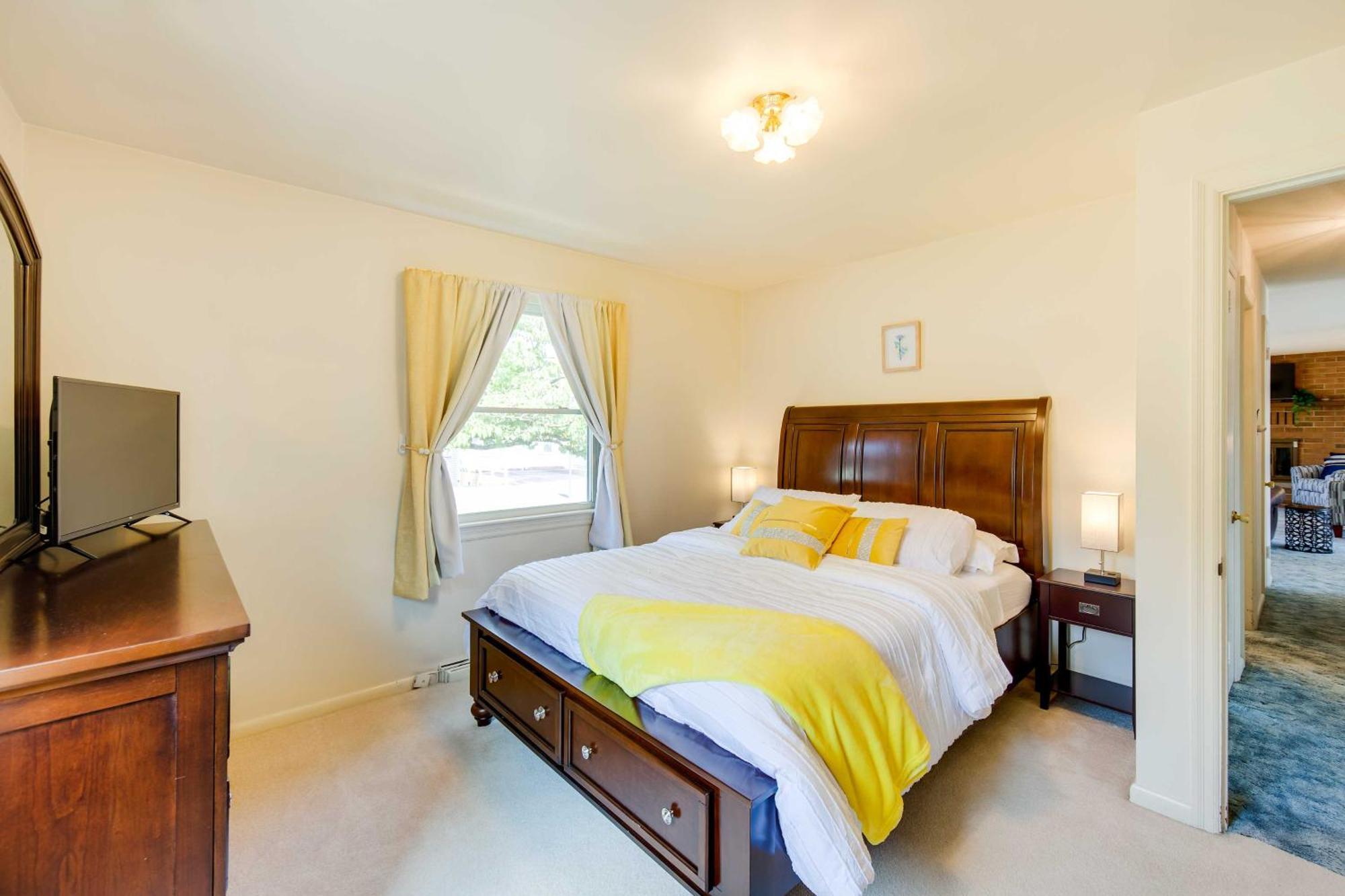 Holiday home Hideaway With Patio - 1 Mi To Hersheypark!