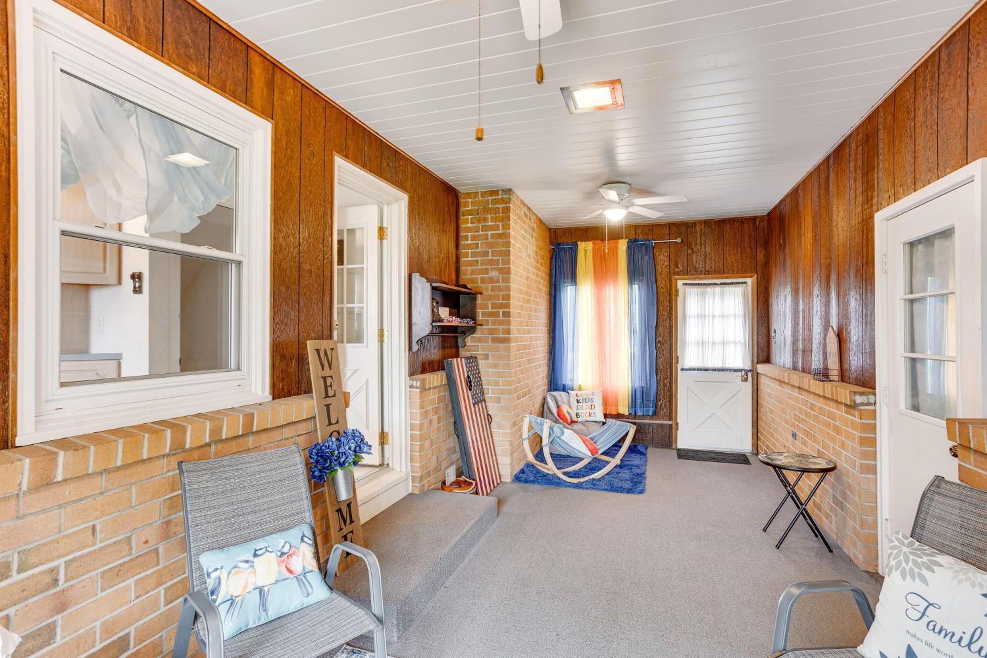 Hideaway With Patio - 1 Mi To Hersheypark! Holiday home Hershey